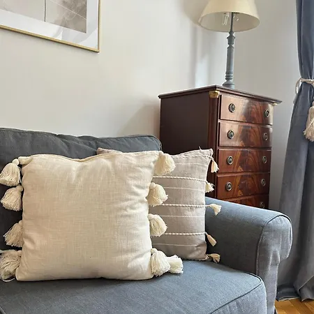 Charming At Old Town Apartment Warschau